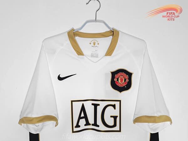 Manchester United 06-07 Away White Football Kit