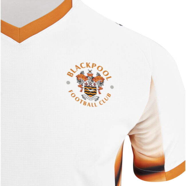 2025-2026 Blackpool Away Shirt