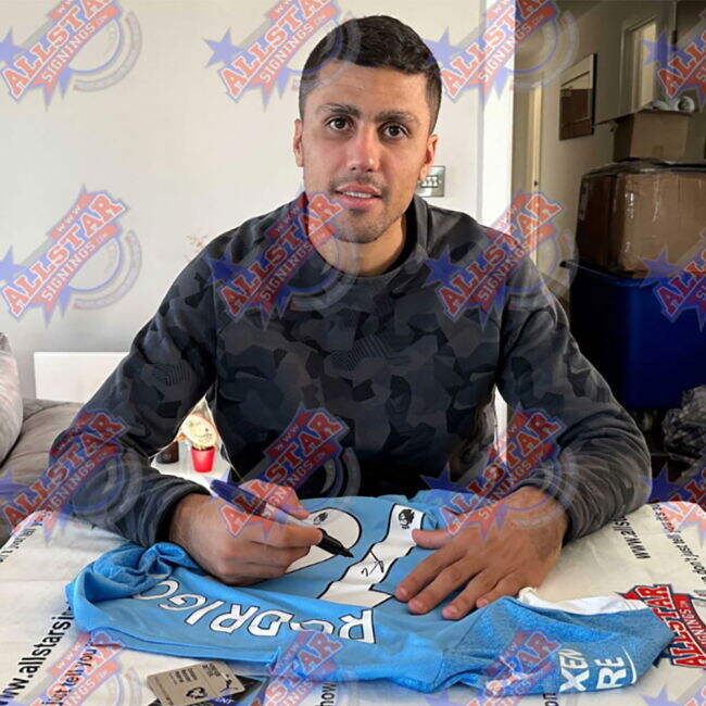 Manchester City 2024-22 Home Football Shirt Signature L M S