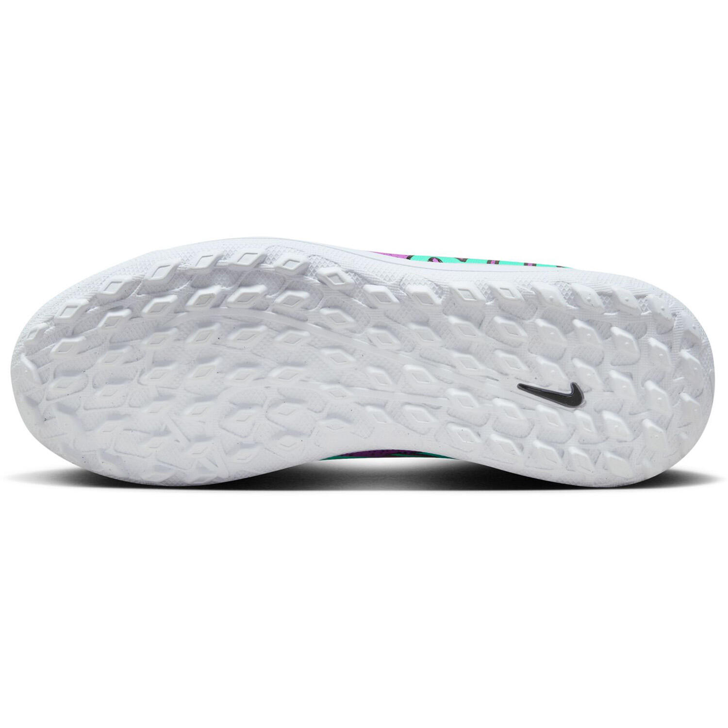 Support Your Favorite Team with Nike Training Kit - excellent