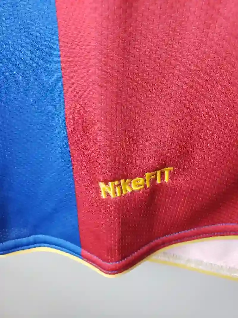 2007-2008 Barcelona Jersey retro kit