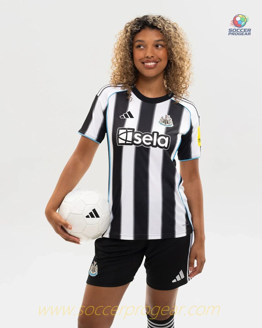 Newcastle Home Football Soccer Shirt 2025/26 Collection Women's Edition