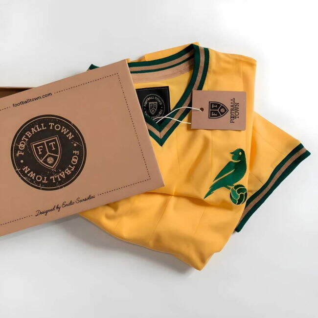 Match Vintage Brazil Canarinha Soccer Jersey Performance