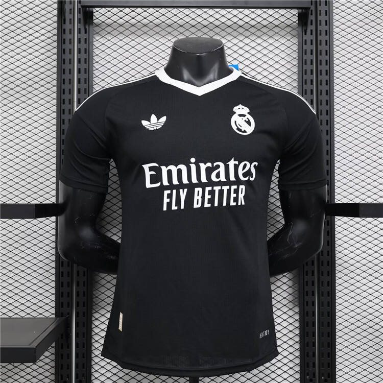 Authentic Real Madrid 2425 Goalkeeper Match Shirt - Official Replica