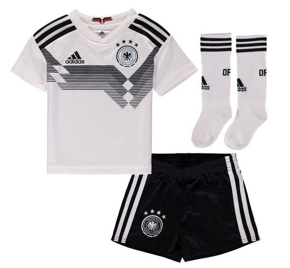 Kids Germany Home 2018 World Cup Soccer KitShirtShortsSocks - World