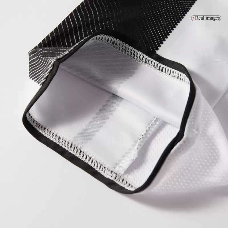 Juventus Home Soccer Jersey 2025/26 Authentic Kit