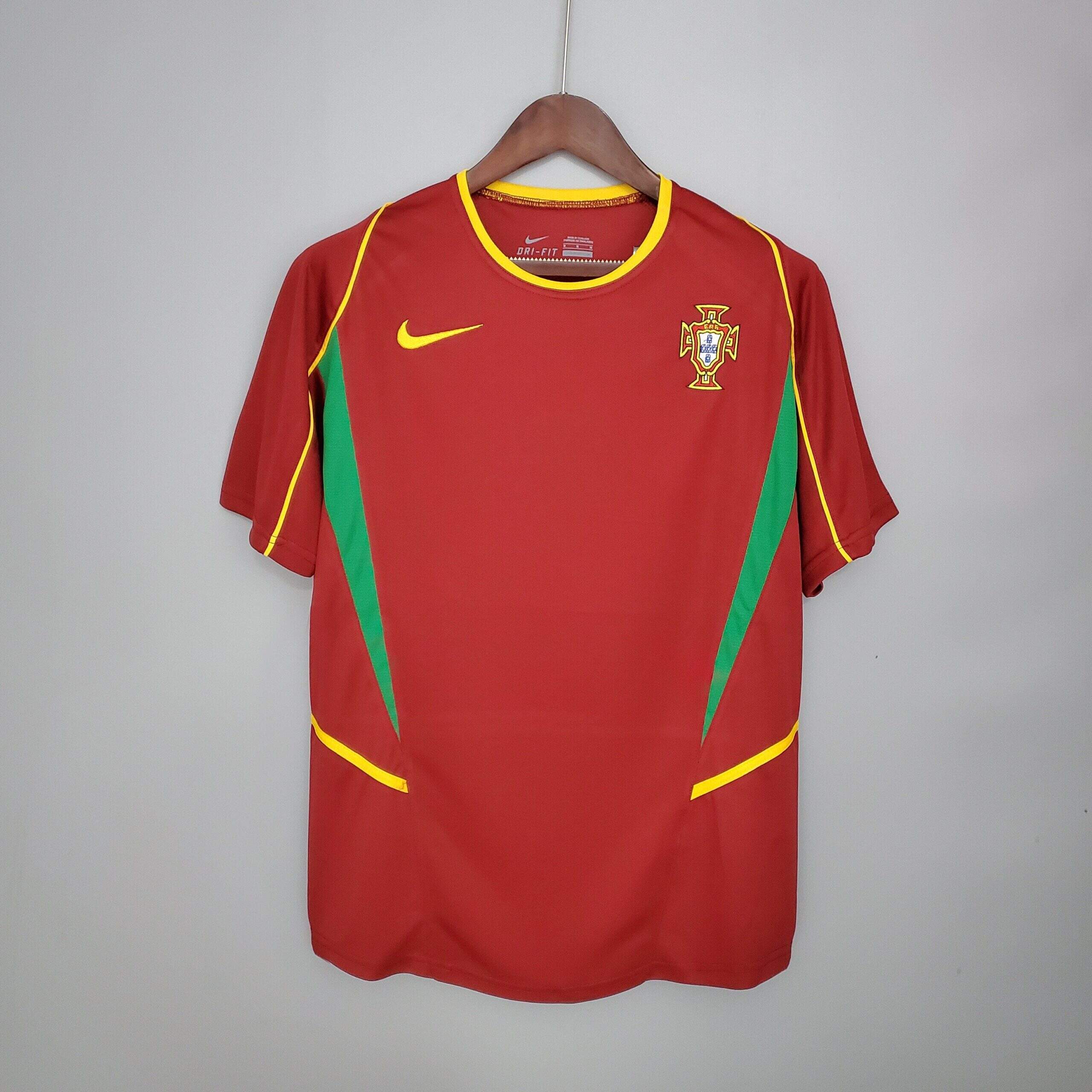 2002 Portugal Home kit