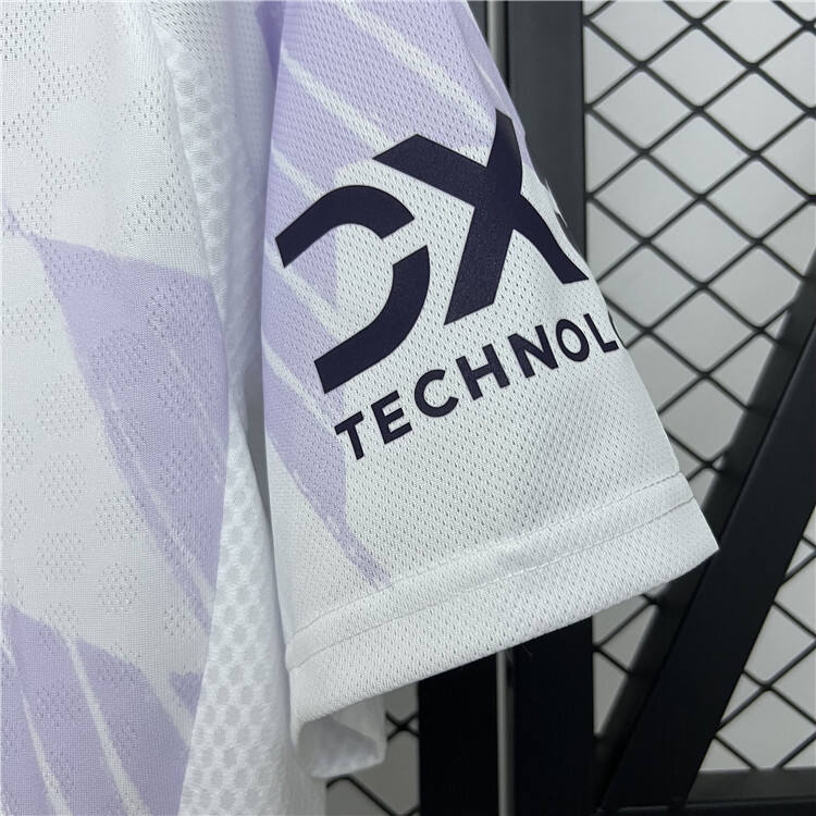 Manchester United 2526 Away Shirt - Official Replica 22364