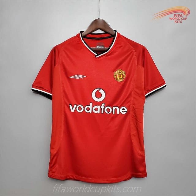 Manchester United Soccer Kit 00-02 Traditional