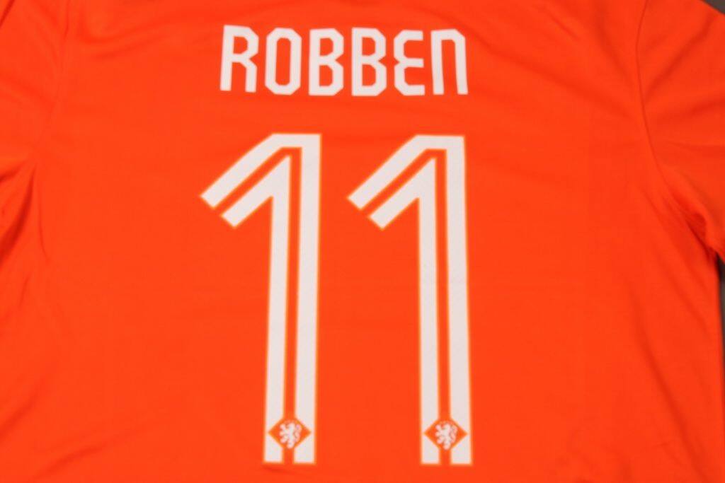 Netherlands 201415 Home Soccer Shirt 11 ROBBEN - Official Replica