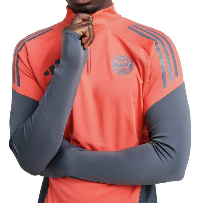 2025-2026 Bayern Munich Training Top (Easy Coral)