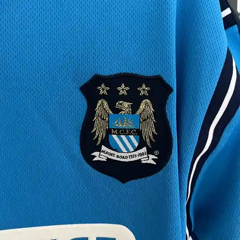 2002-2003 Manchester City Jersey retro kit