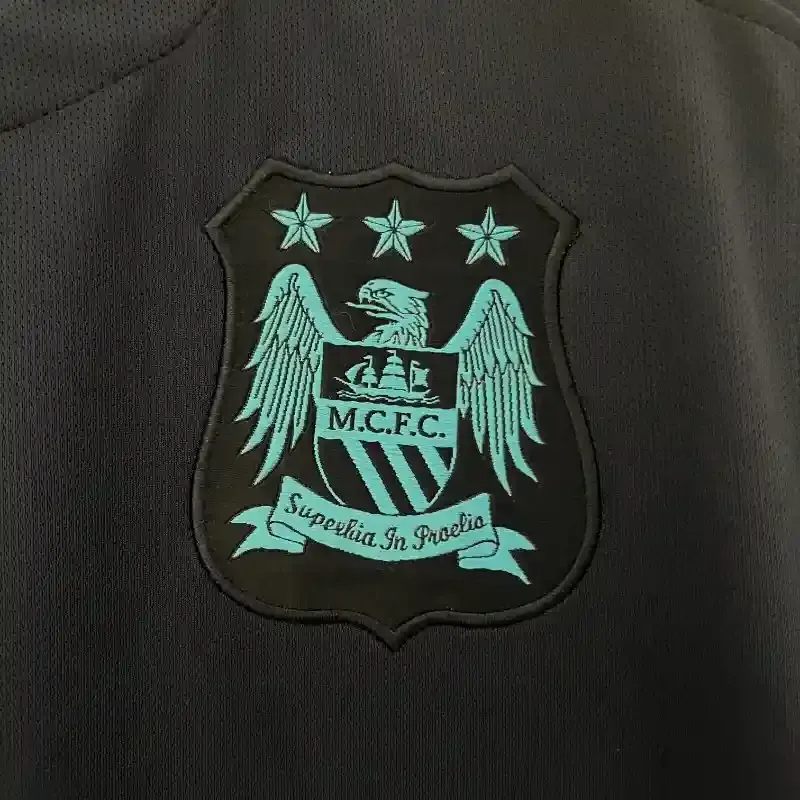 2015-2016 Manchester City Jersey retro kit