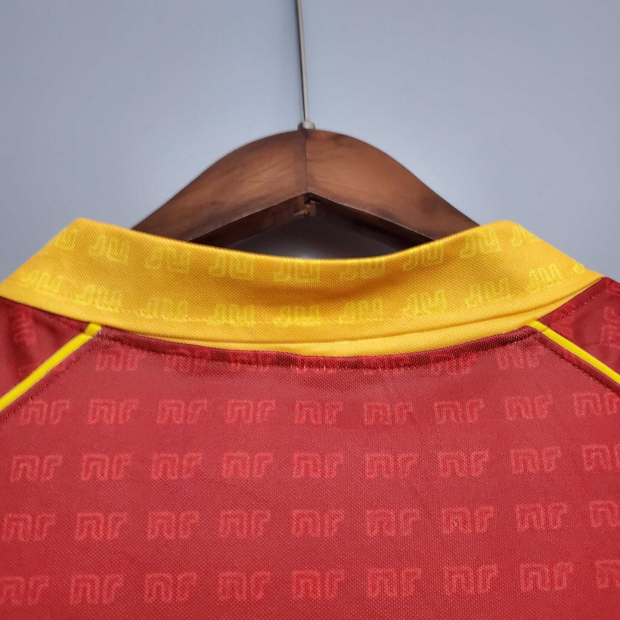 1990-1991 AS Roma Home retro kit