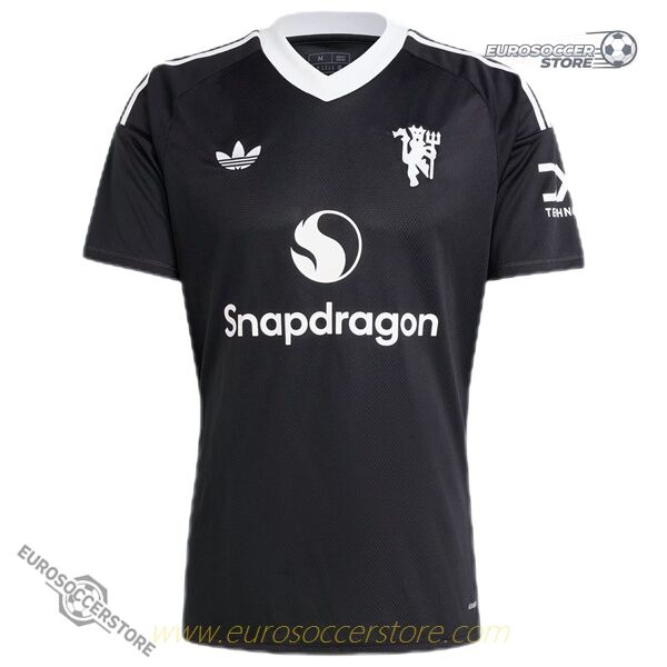 Manchester United's Goalkeeper Jersey for the 24-25 season.