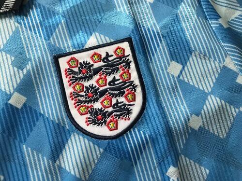 Authentic England 1990-1992 Visitante - Soccer Apparel - Global