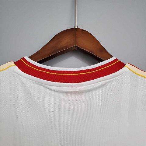 Authentic Liverpool Visitante - Game Day Outfit - European Cup