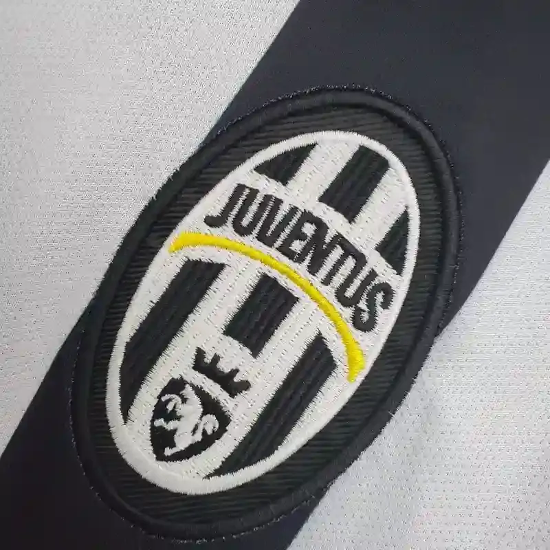 2014-2015 Juventus Jersey retro kit