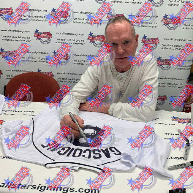 Tottenham Hotspur FC 1991 Lineker & Gascoigne Signed Shirts (Dual F...