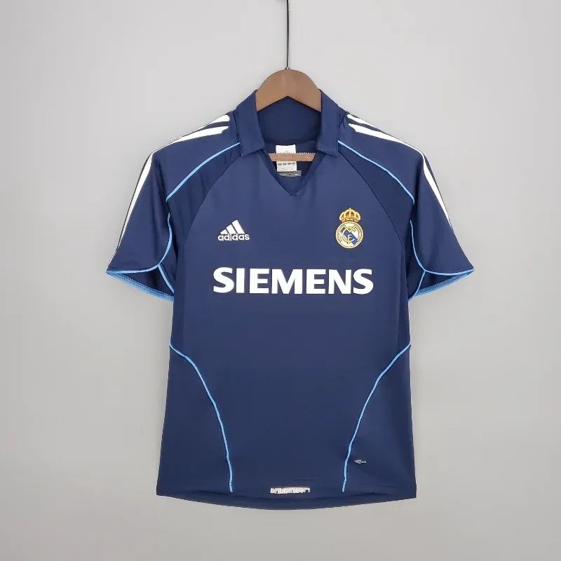 2005-2006 Real Madrid Jersey retro kit