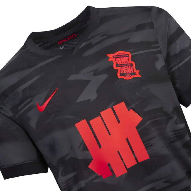 2024-2025 Birmingham City Third Shirt