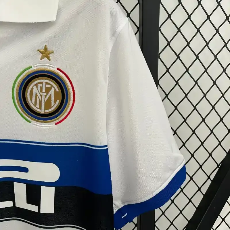 2009-2010 Inter Milan Away retro kit