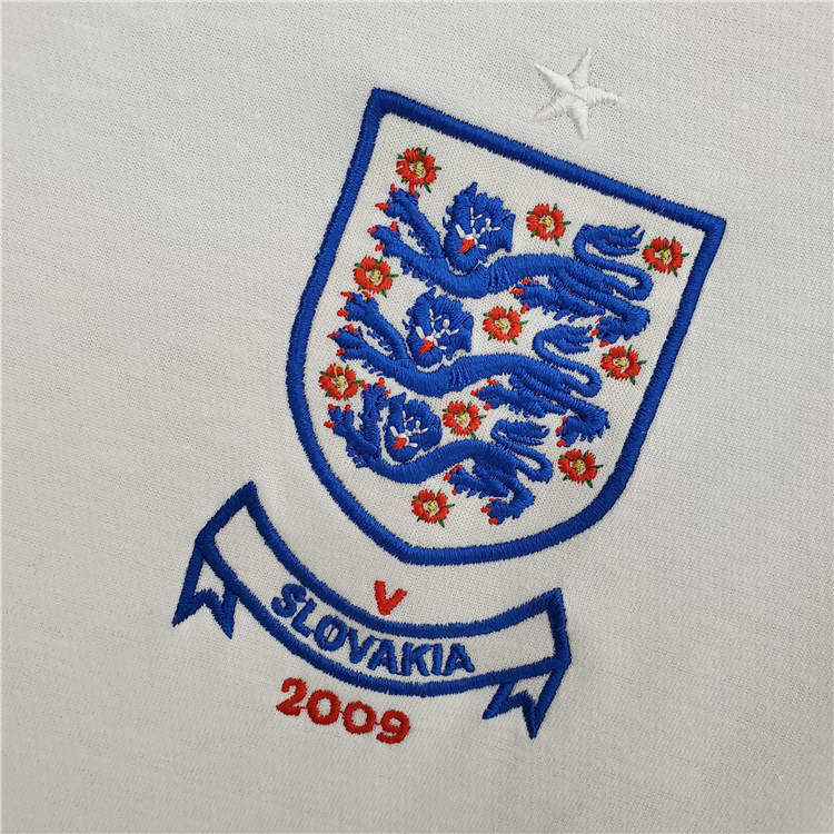 2010 England Home White Retro Soccer Jersey Football Shirt - Official