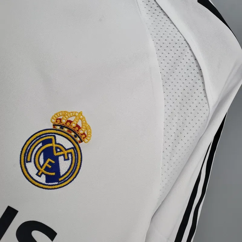 2005-2006 Real Madrid Jersey retro kit