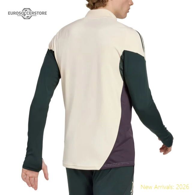 Fan-Favorite 2025-2026 Juventus Eu Training Top (Ecru Tint)