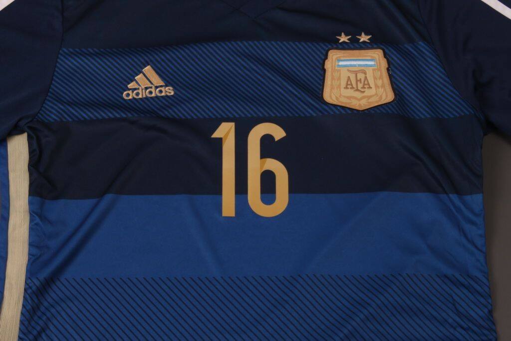 Argentina 1415 Away Soccer Shirt 16 KUN AGUERO - Official Replica