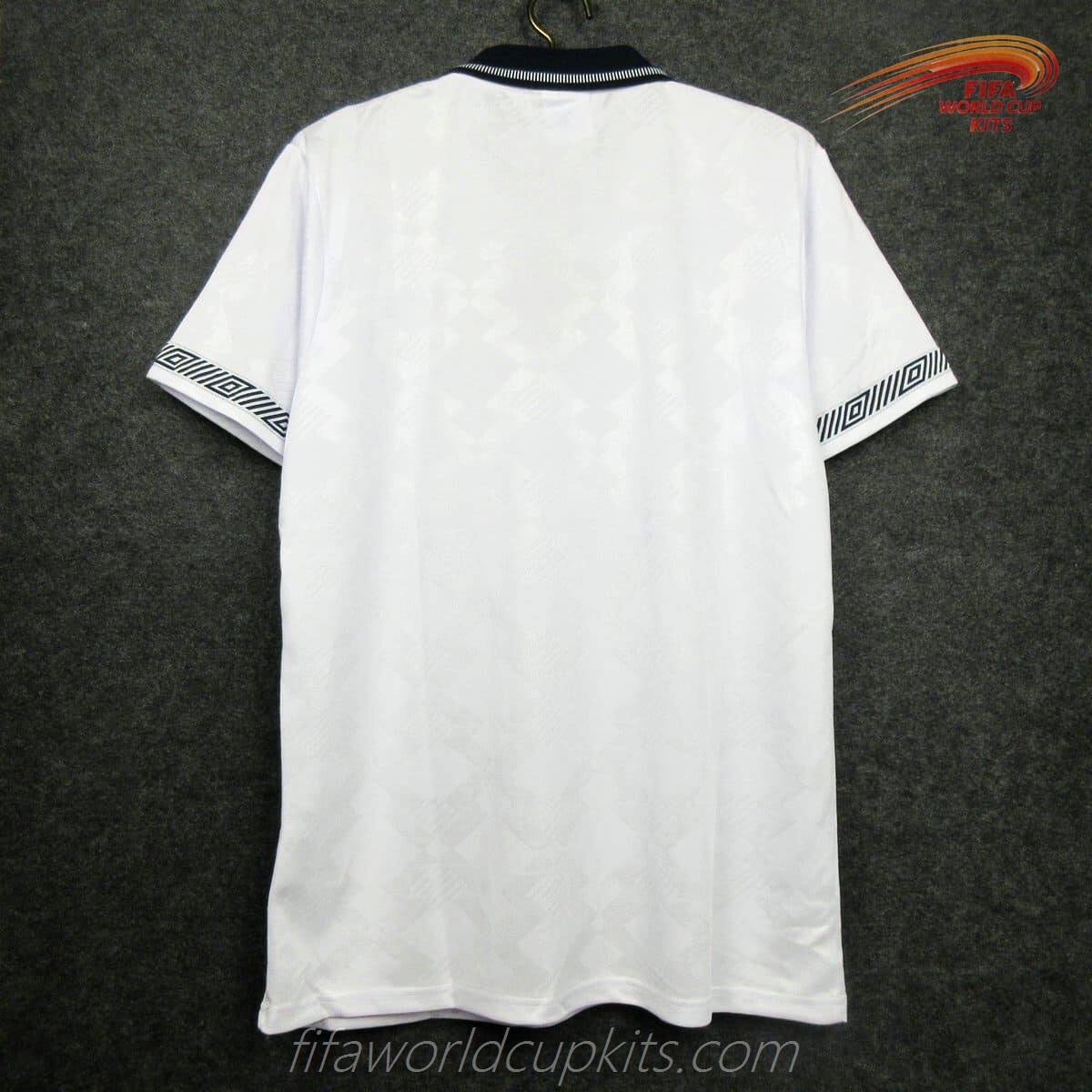 Main Soccer Uniform of England year 1990 World Championship