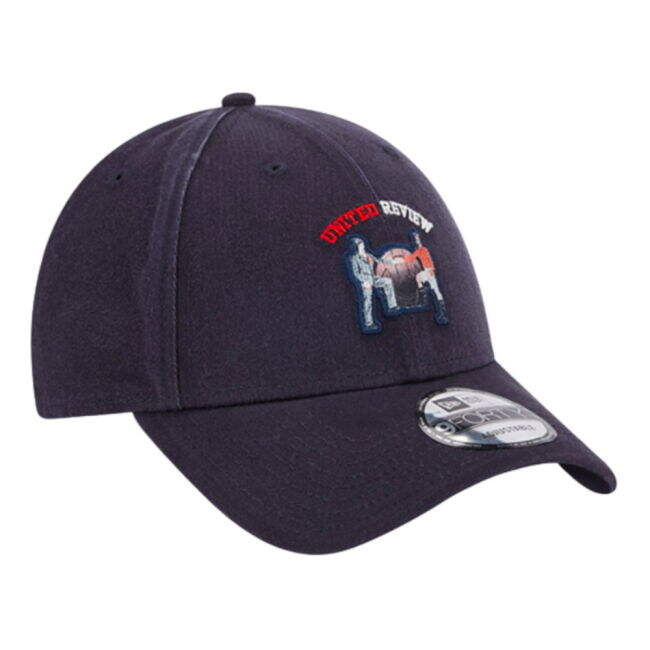 2023-2024 Manchester United 9FORTY Adjustable Cap (Navy)