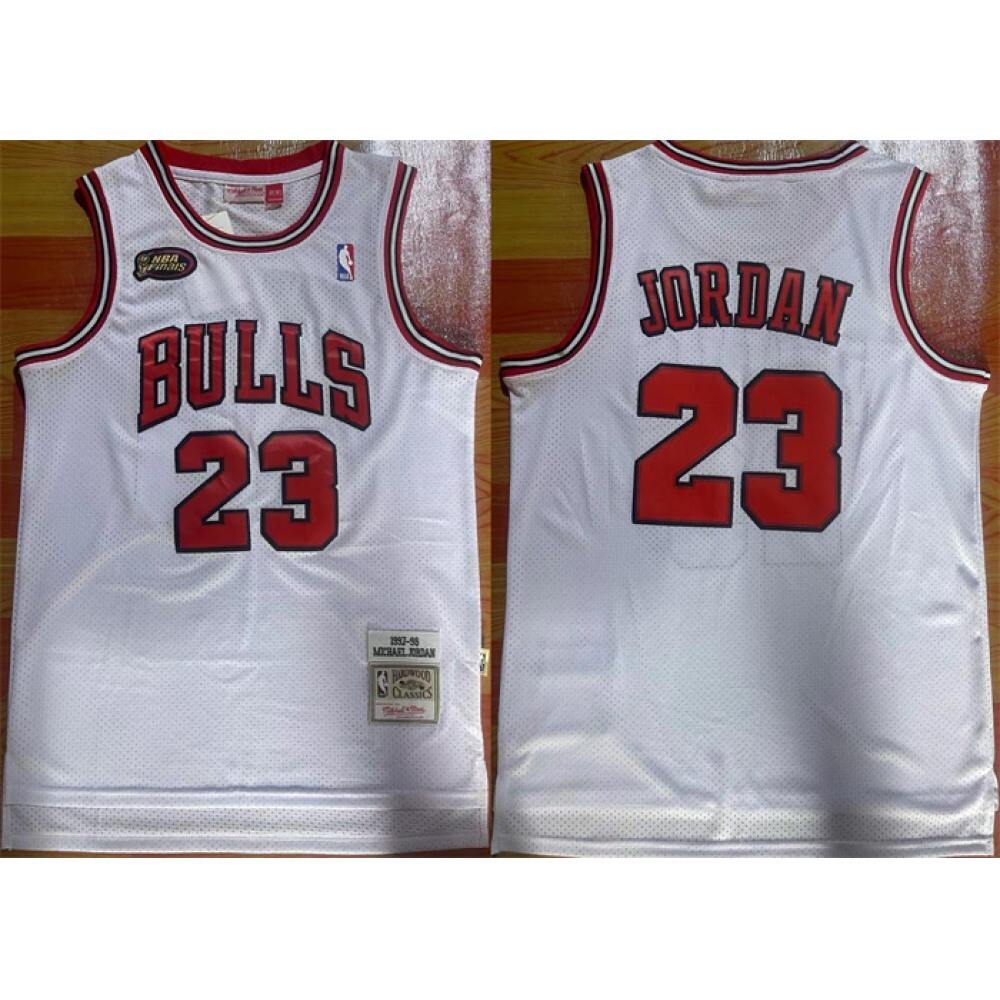Chicago Bulls 23 White Jersey - Game Day Essential