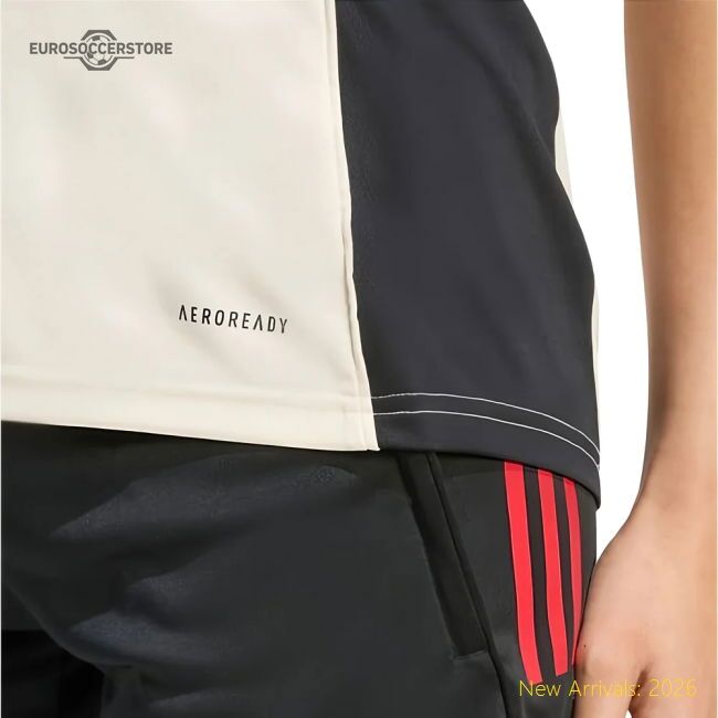 Official 2025-2026 Liverpool Sleeveless Jersey (white) - Womens