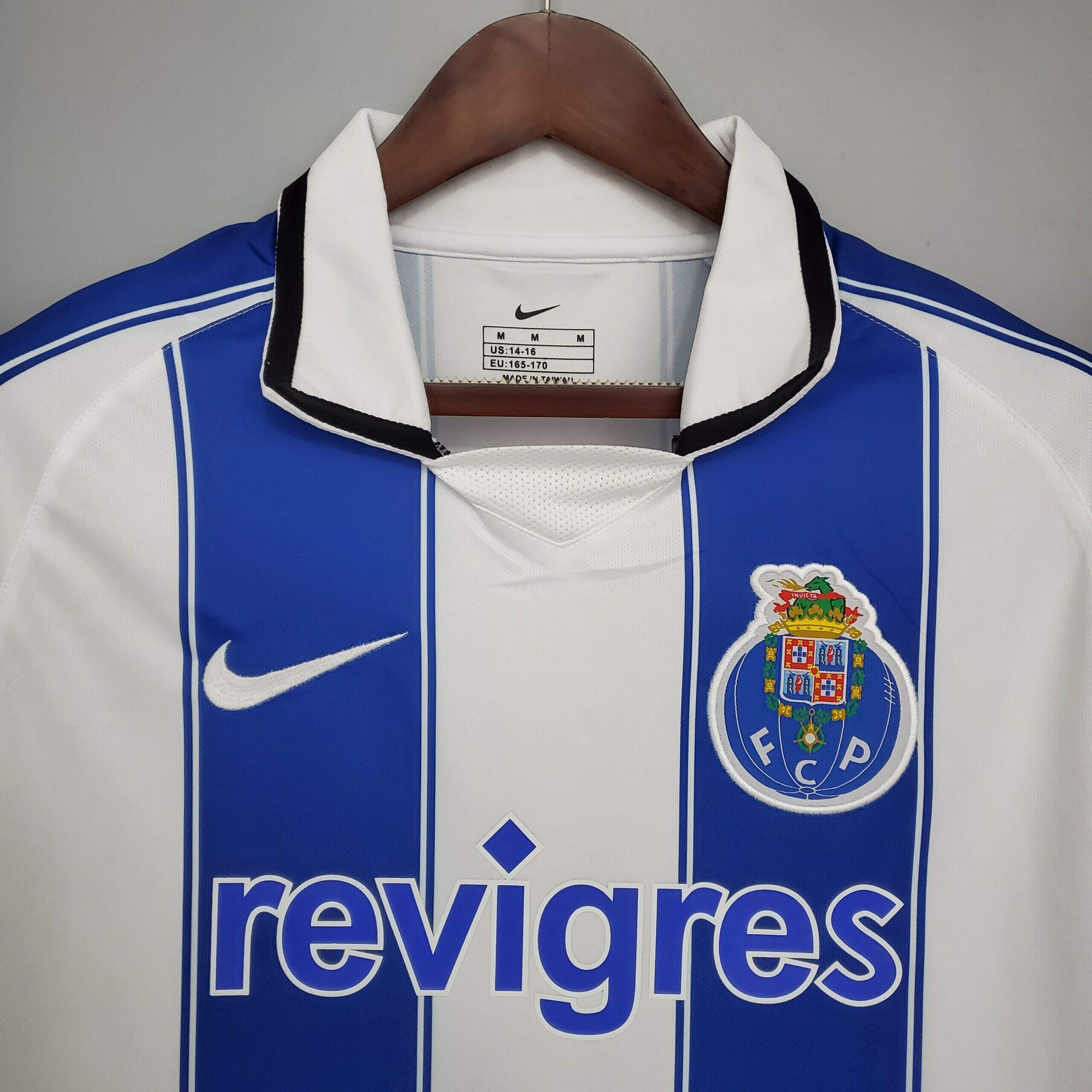 2003-2004 Porto Home kit