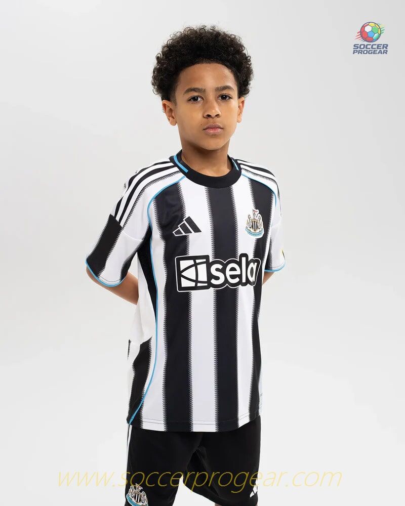 Youth Newcastle Home Football Soccer Shirt 2025-26 Edition
