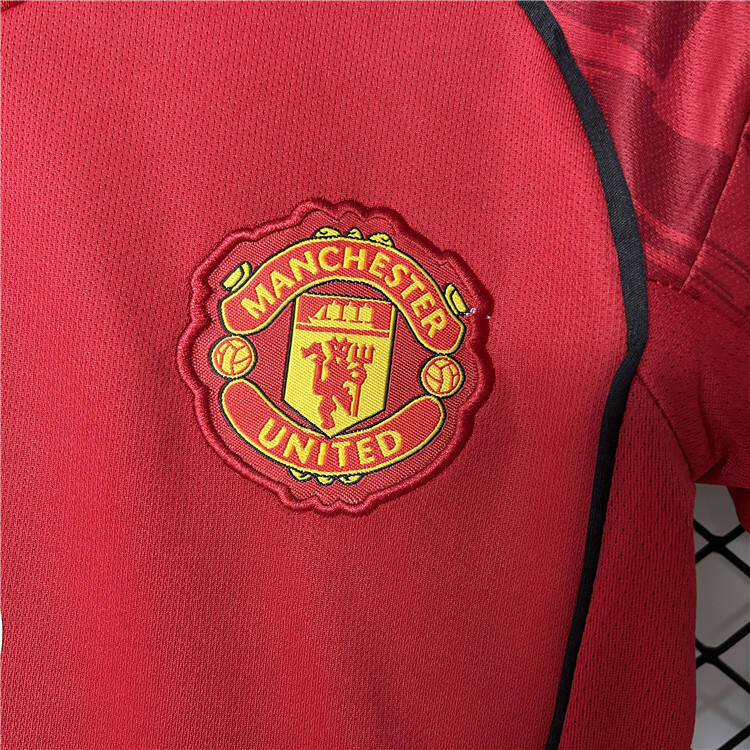 Kids Manchester United 2526 Home Soccer Kit ShirtShorts - Official