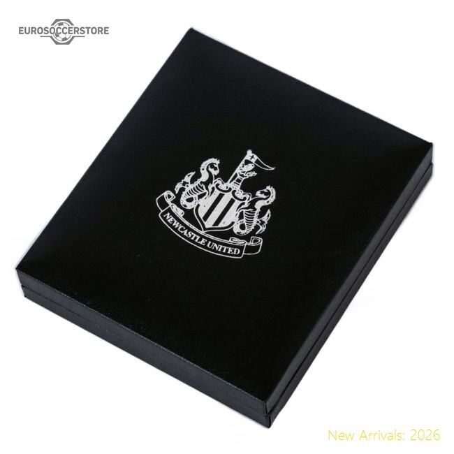 Premium Newcastle United Fc 18ct Gold Plated On Silver Pendant