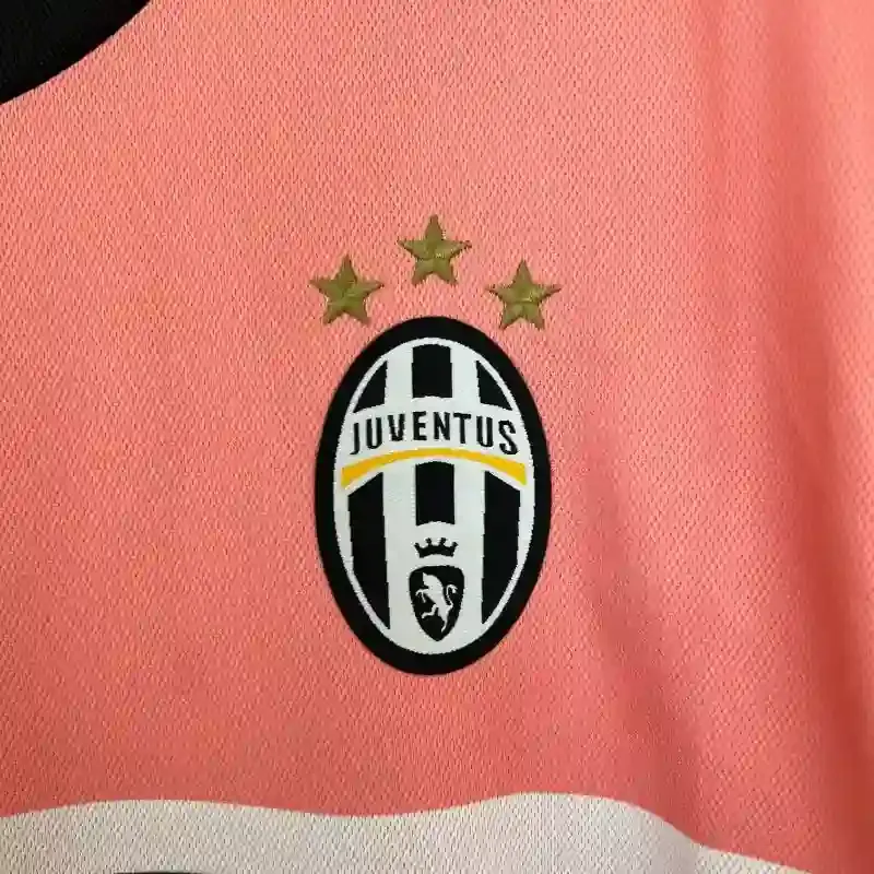 2015-2016 Juventus Jersey retro kit