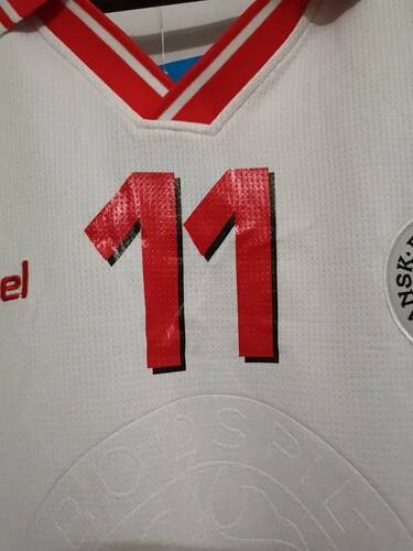 Premium Quality Football Team Cup #1998 Retro Classic Devoted Offic...