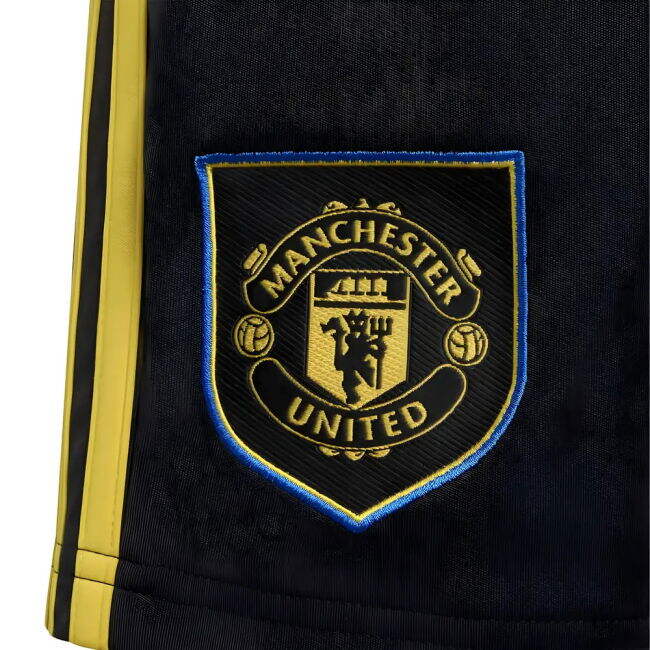 Fan Quality Man Utd Third Replica Jersey (Kids)