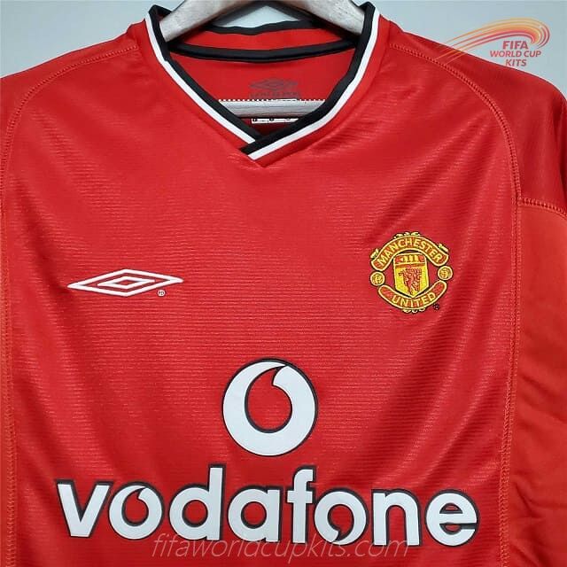 Manchester United 00-02 Home Football Kit