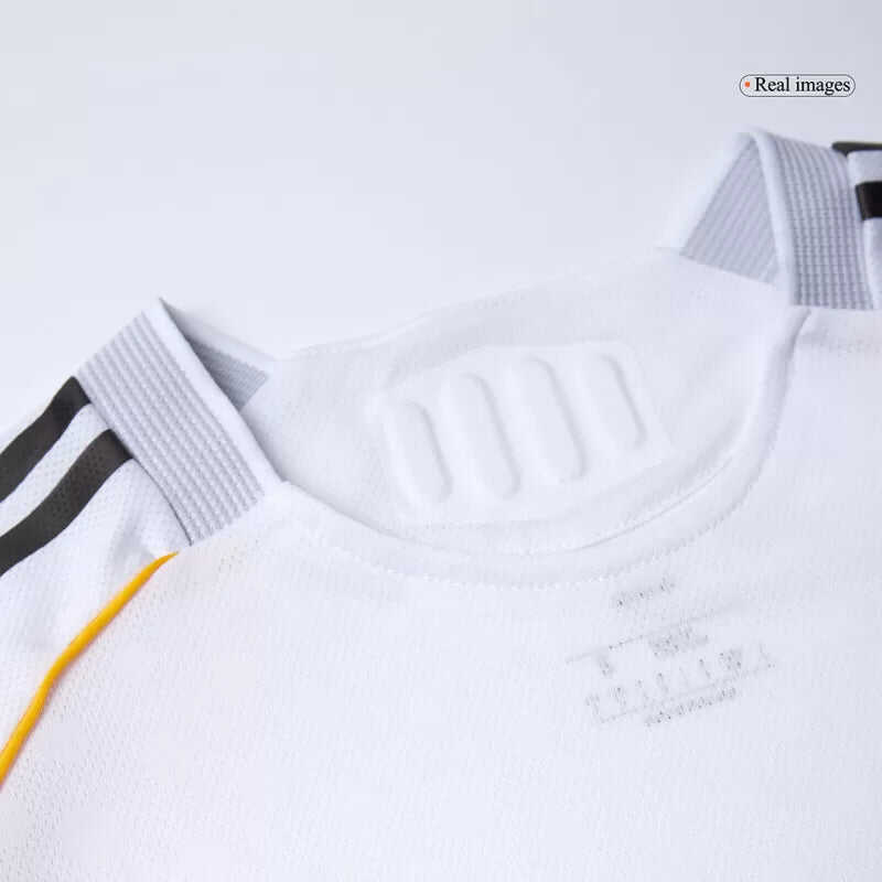 Player Version Real Madrid Home Soccer Jersey 2025/26 Authentic Kit