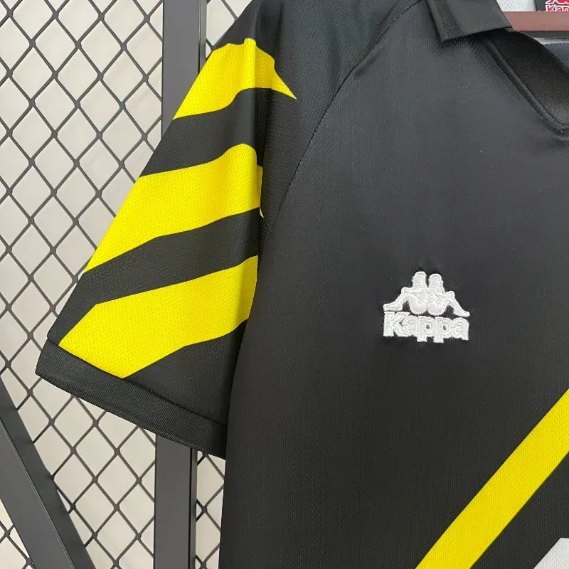 1996-1997 Juventus Third retro kit