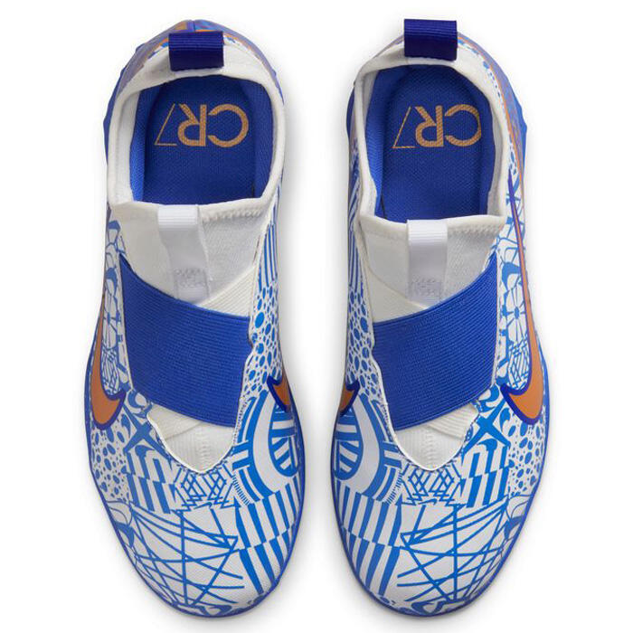 Your Favorite Team Fans Need This Nike Fan Version Jersey 2025/26 -