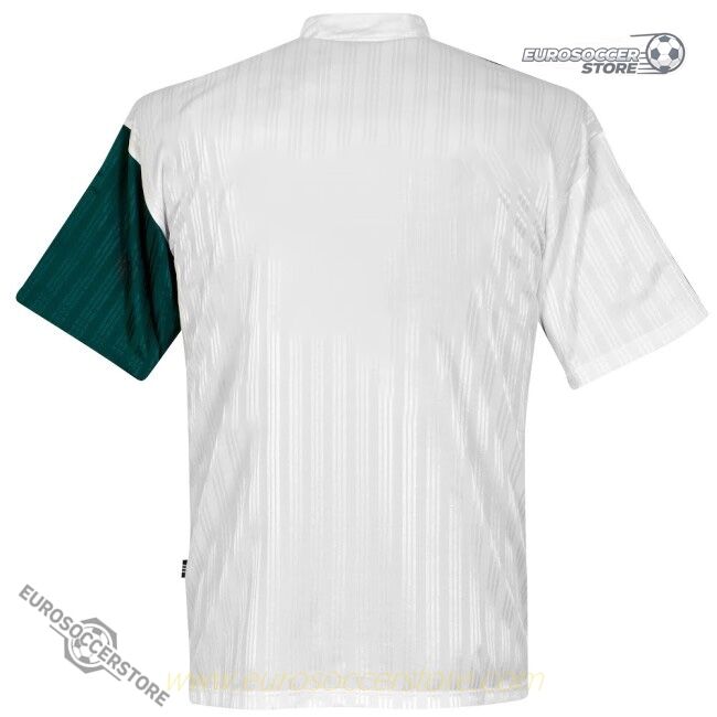 Away Retro Football Jersey of Liverpool from the 1995-1996 season