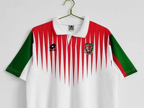 Visitante - Performance Driven - World Championship - Global Football