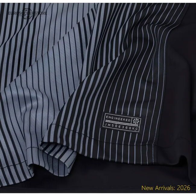 Performance High-Quality 2025-2026 Psg Goalkeeper Shirt (Black)