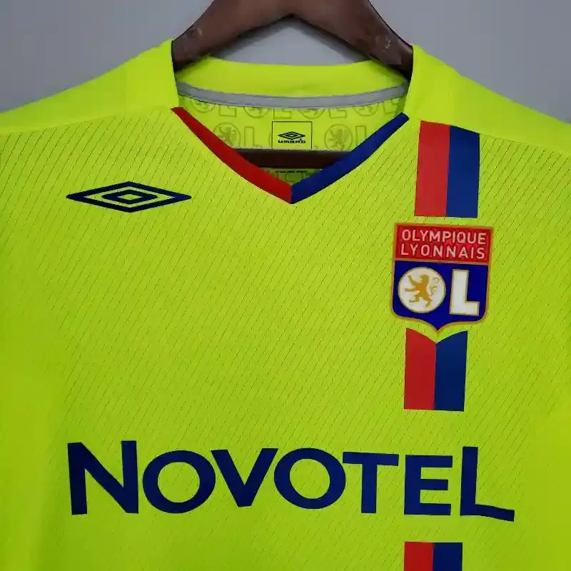 2008-2009 Lyon Jersey retro kit