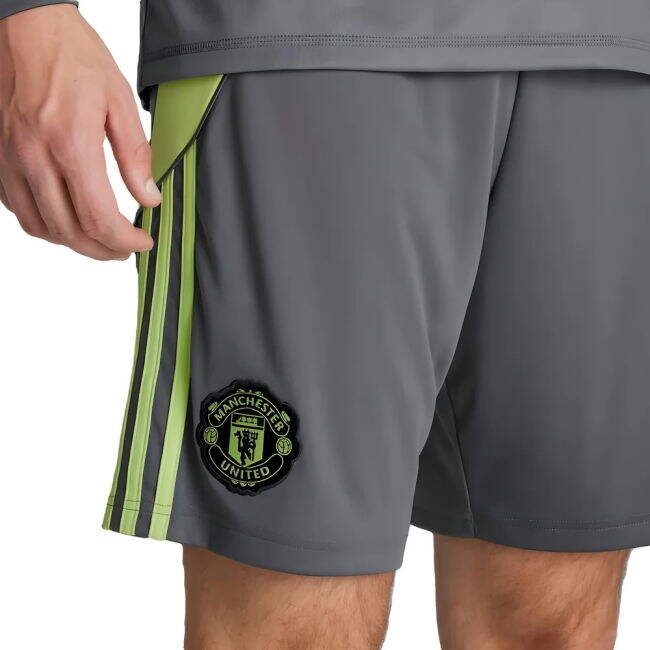 Home Shorts for Man Utd Goalkeeper 2025-2026